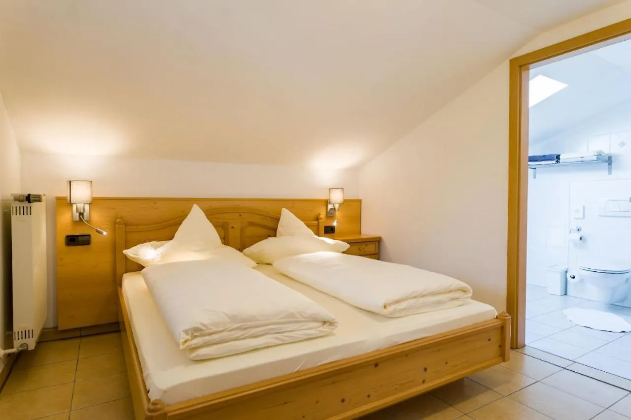 Guest house Gasthof Bauerngirgl Bayerisch Gmain Germany